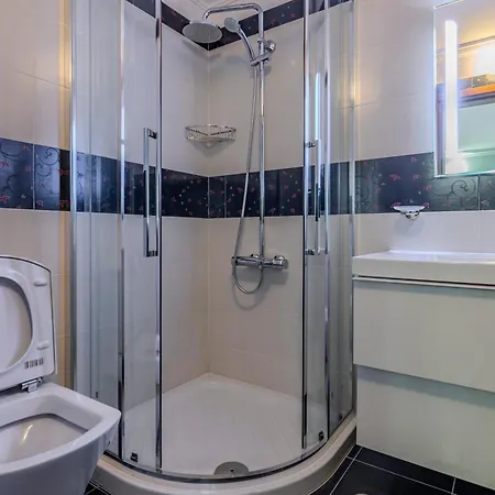 Apartman карлък