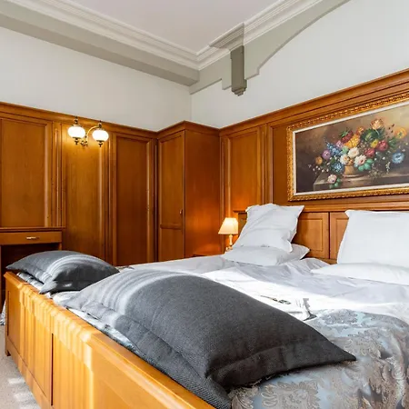 карлък Apartman *