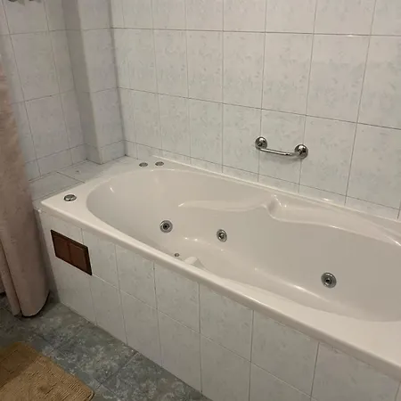 карлък Apartman Szmoljan