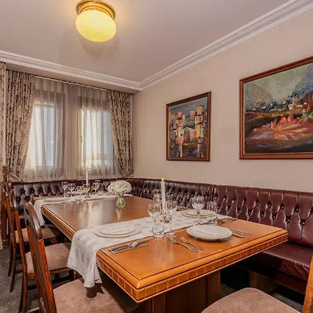 карлък Apartman *