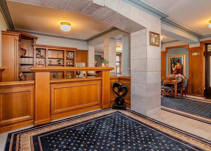 карлък * سموليان