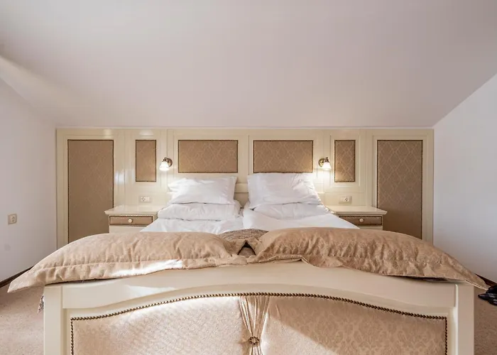 карлък شقة سموليان