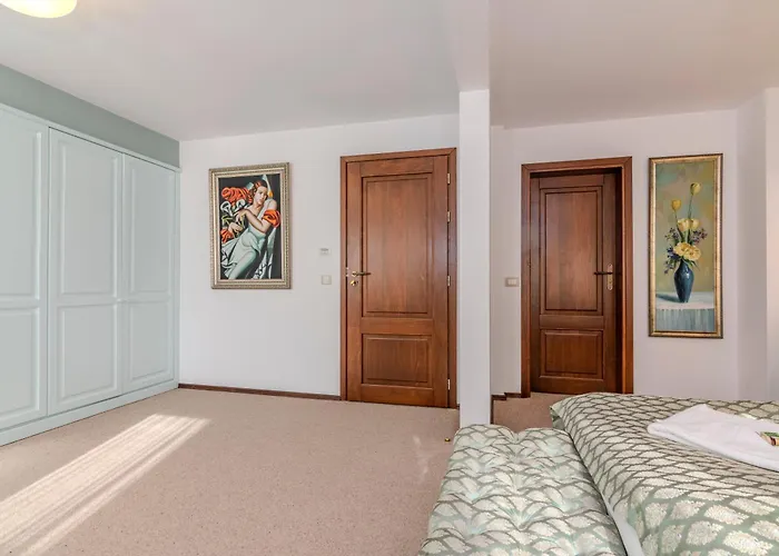 شقة карлък *