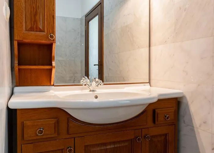 شقة карлък *