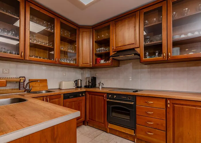 карлък سموليان